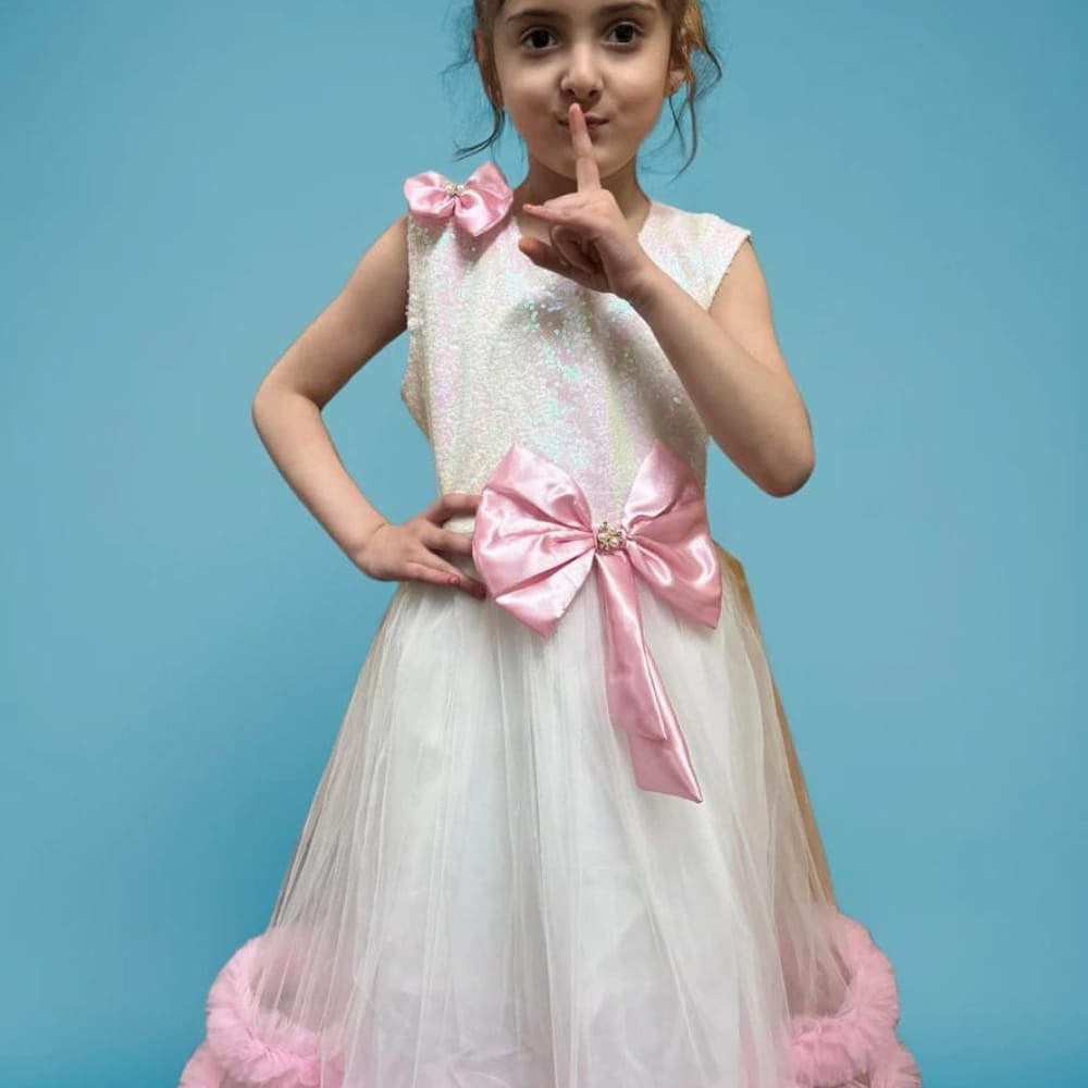 9cf8c3a3-21fe-44f8-859b-116d1069bfaf